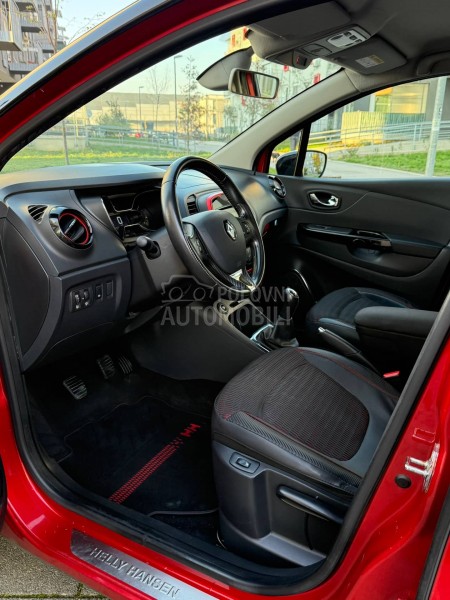 Renault Captur HELLY HANSEN