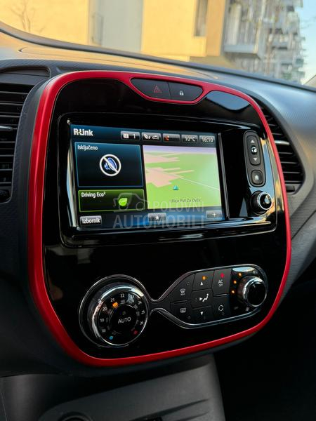 Renault Captur HELLY HANSEN