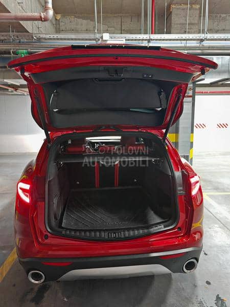 Alfa Romeo Stelvio 2.0  Q4  280