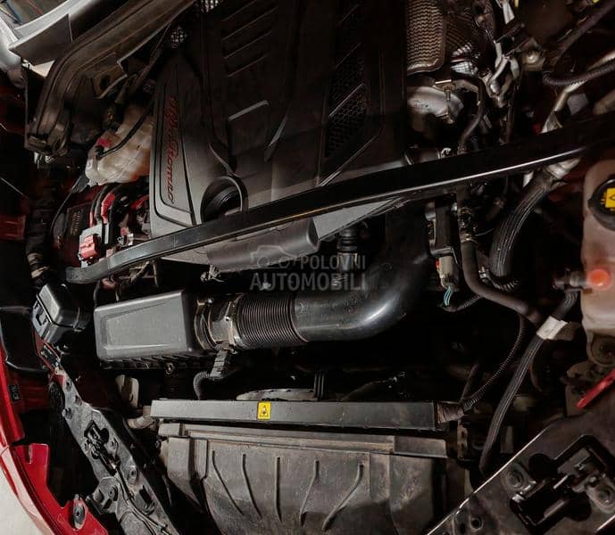 Alfa Romeo Stelvio 2.0  Q4  280