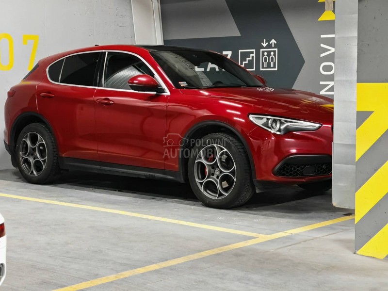 Alfa Romeo Stelvio 2.0  Q4  280