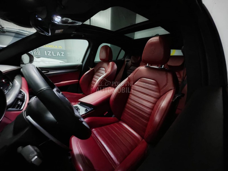 Alfa Romeo Stelvio 2.0  Q4  280