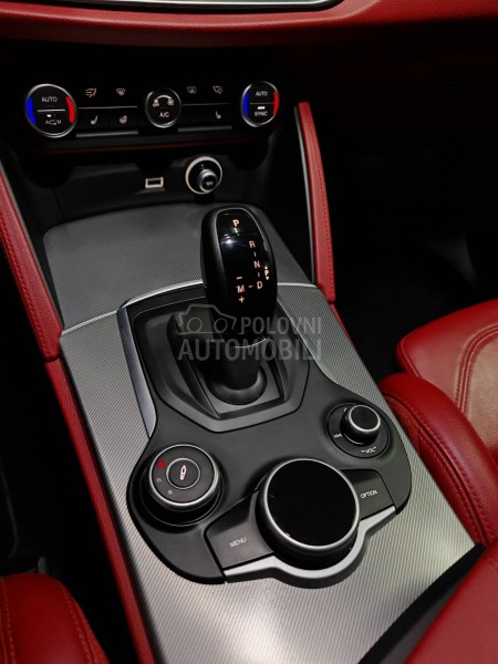Alfa Romeo Stelvio 2.0  Q4  280