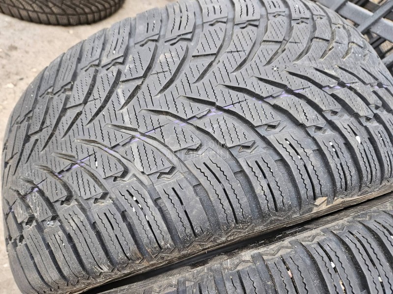 Nokian 255/45 R19 Sve sezone