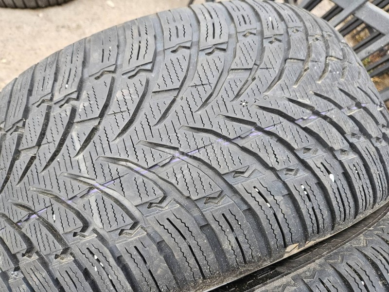 Nokian 255/45 R19 Sve sezone