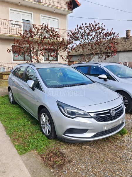 Opel Astra K 1.6cdt 2018. god. -  kompletan auto u delovima