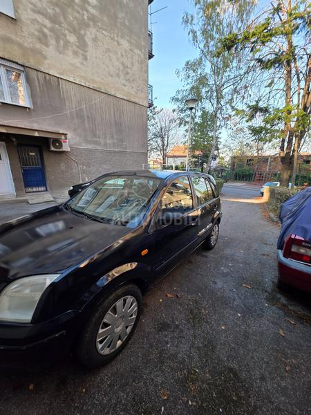 Ford Fusion 1.4