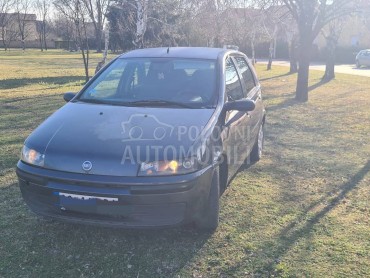 Fiat Punto 2000. god. -  kompletan auto u delovima
