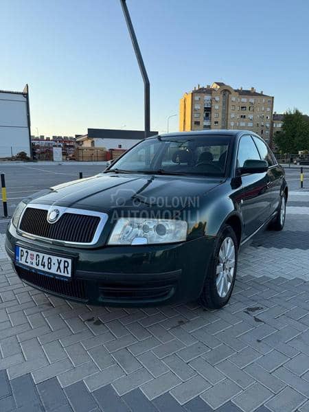 Škoda Superb 