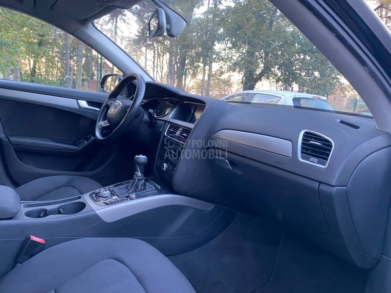 Audi A4 2.0 T D I  120 K S