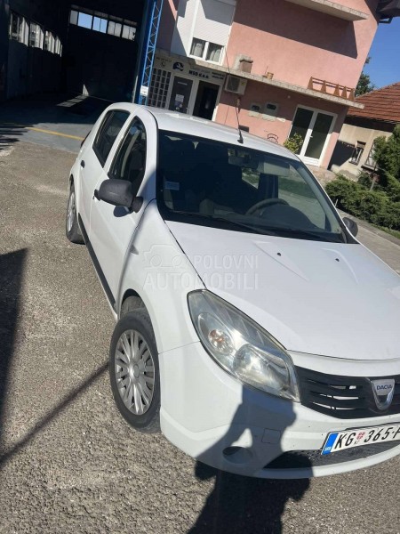 Dacia Sandero 