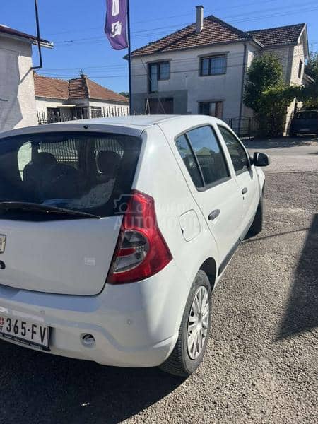 Dacia Sandero 