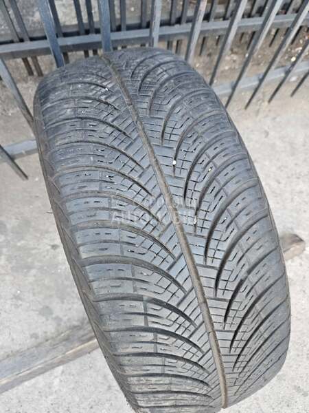 Viatti 225/55 R16 Sve sezone