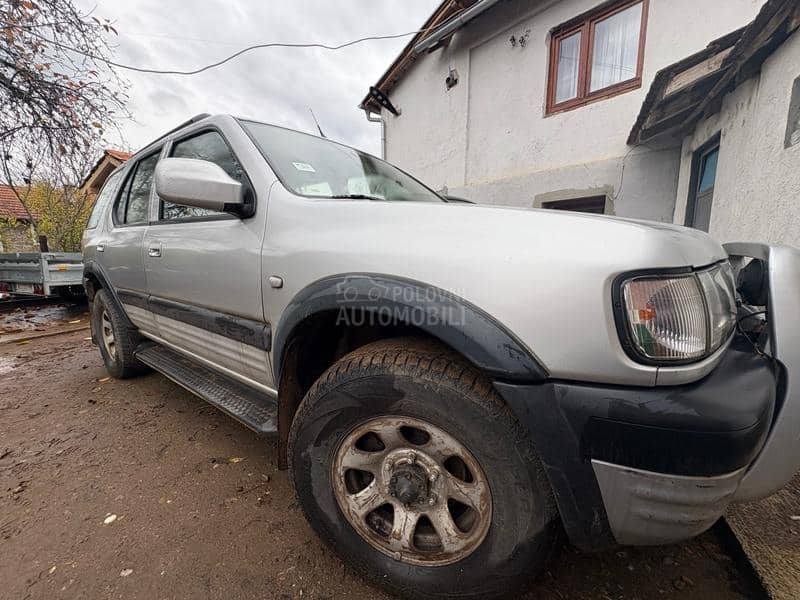 Opel Frontera 