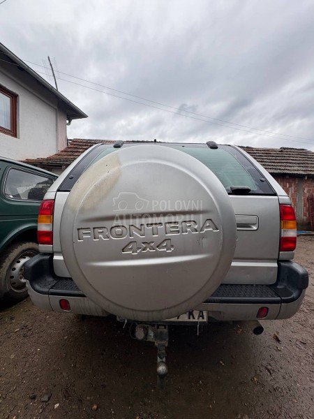 Opel Frontera 