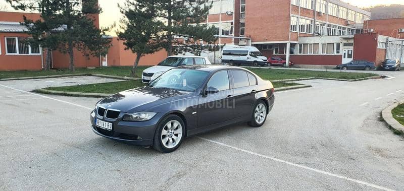 BMW 320 A U T O M A T I K