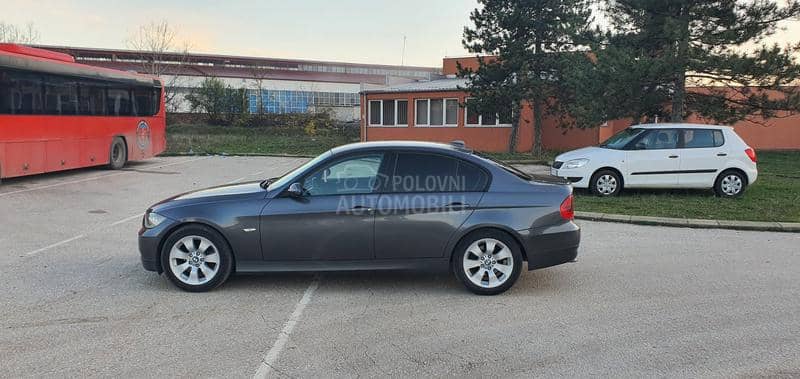 BMW 320 A U T O M A T I K