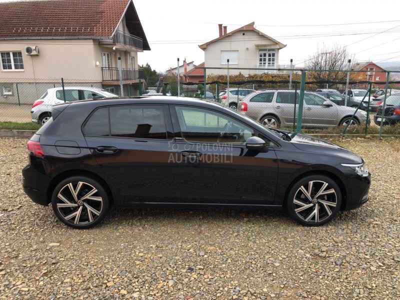 Volkswagen Golf 8 2.0 TDI LED Nemačka
