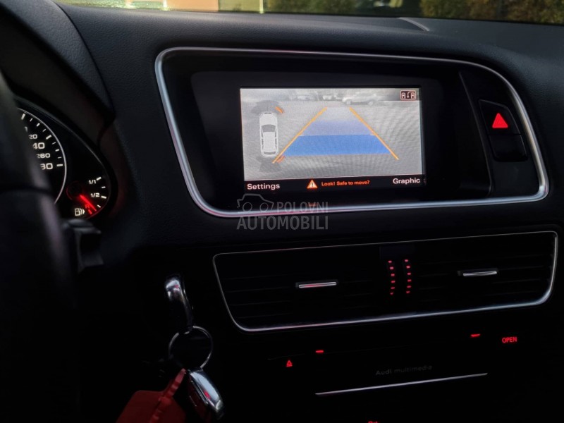 Audi Q5 2.0D QUATTRO/ PANO/