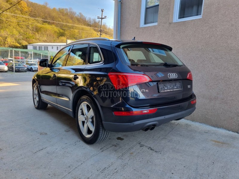 Audi Q5 2.0D QUATTRO/ PANO/