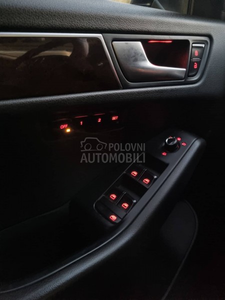 Audi Q5 2.0D QUATTRO/ PANO/