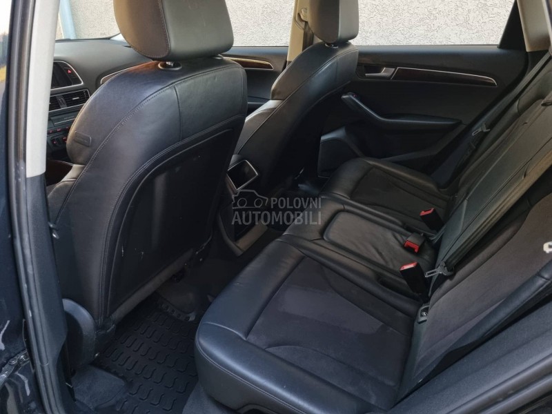 Audi Q5 2.0D QUATTRO/ PANO/