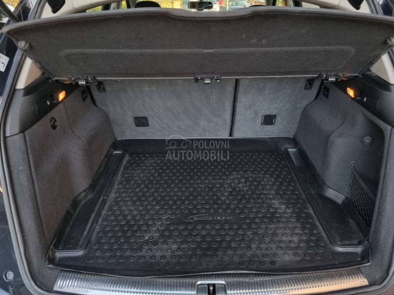 Audi Q5 2.0D QUATTRO/ PANO/