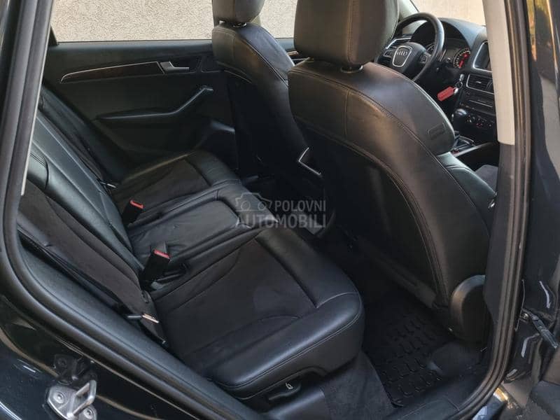 Audi Q5 2.0D QUATTRO/ PANO/