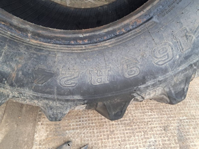 Taurus 420/85 R24