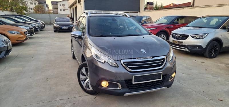 Peugeot 2008 1.2 puretech