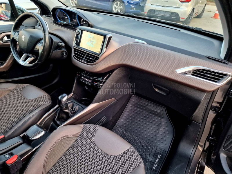 Peugeot 2008 1.2 puretech