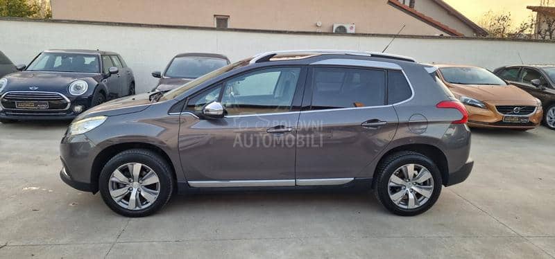 Peugeot 2008 1.2 puretech