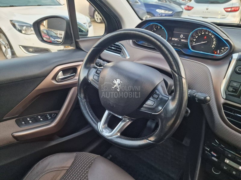 Peugeot 2008 1.2 puretech