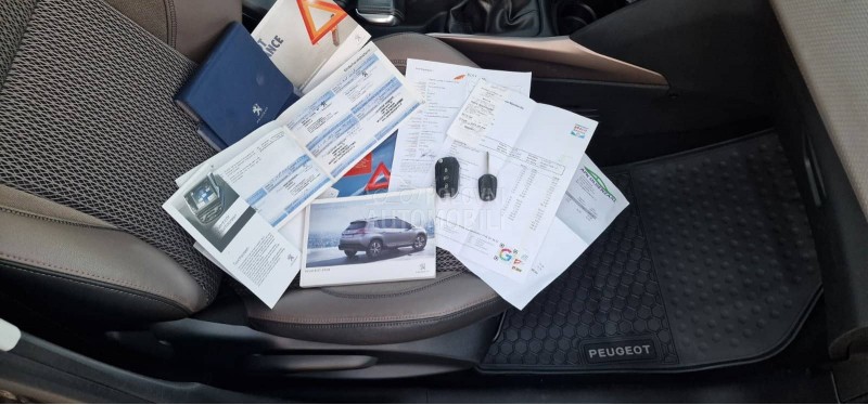 Peugeot 2008 1.2 puretech