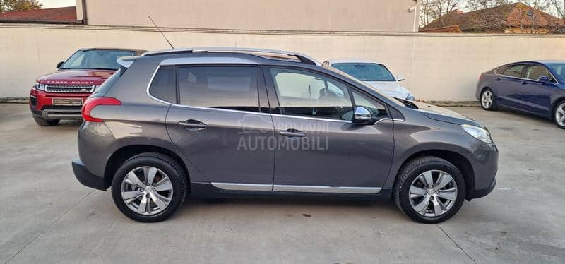 Peugeot 2008 1.2 puretech