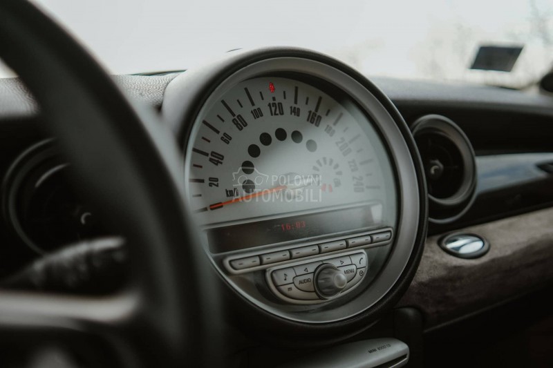 MINI Cooper 1.6 hdi