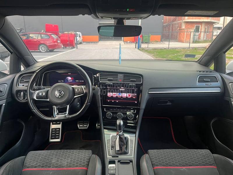 Volkswagen Golf 7 GTI Performance