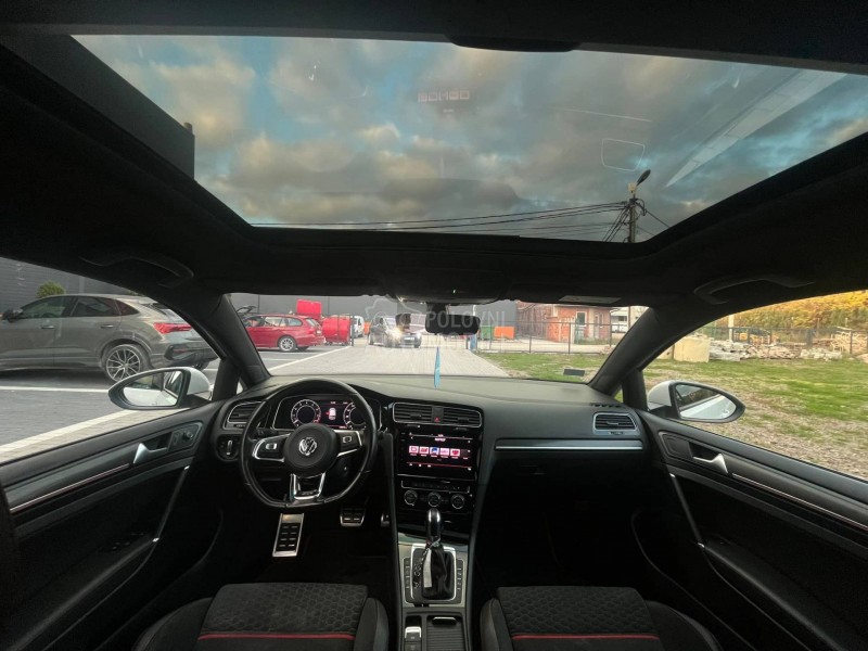 Volkswagen Golf 7 GTI Performance