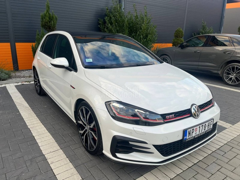Volkswagen Golf 7 GTI Performance