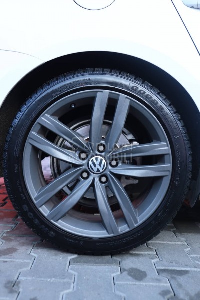 Volkswagen Passat B7 