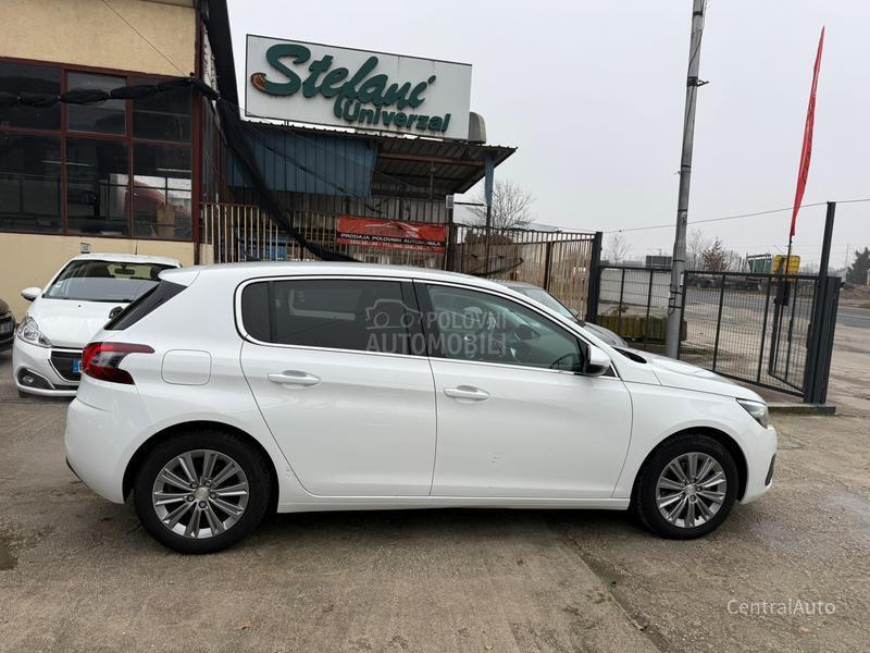 Peugeot 308 1.2 ALURE