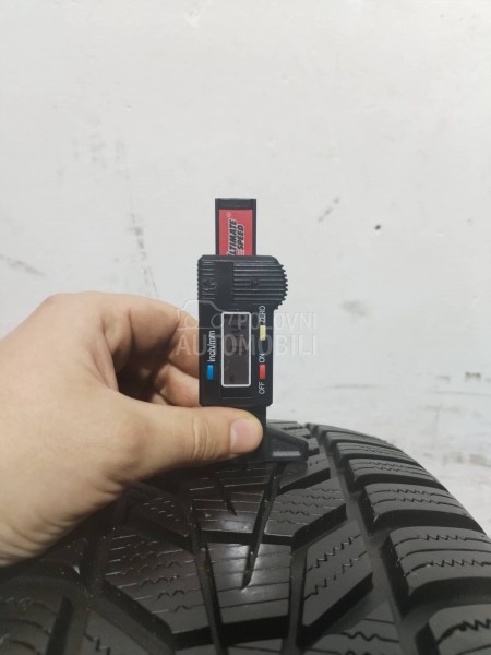 Hankook 225/65 R17 Zimska