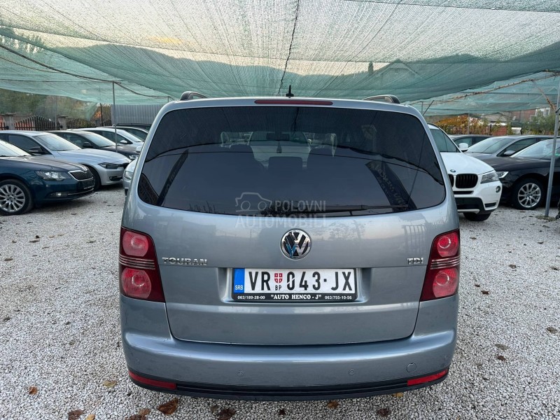 Volkswagen Touran 