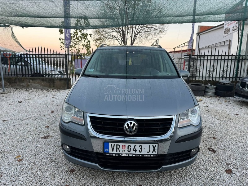 Volkswagen Touran 