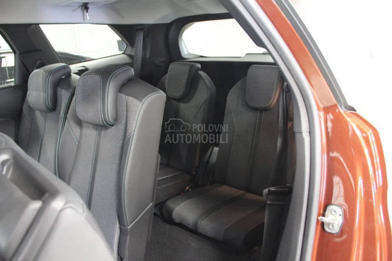 Peugeot 5008 RATA OD229/ALLURE AT