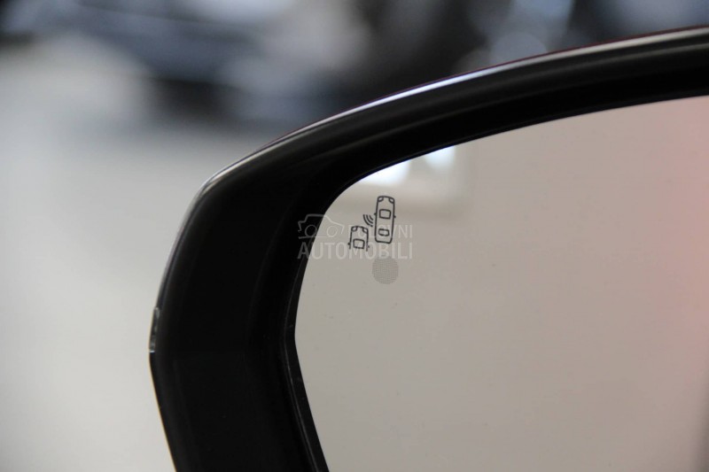 Peugeot 5008 RATA OD229/ALLURE AT