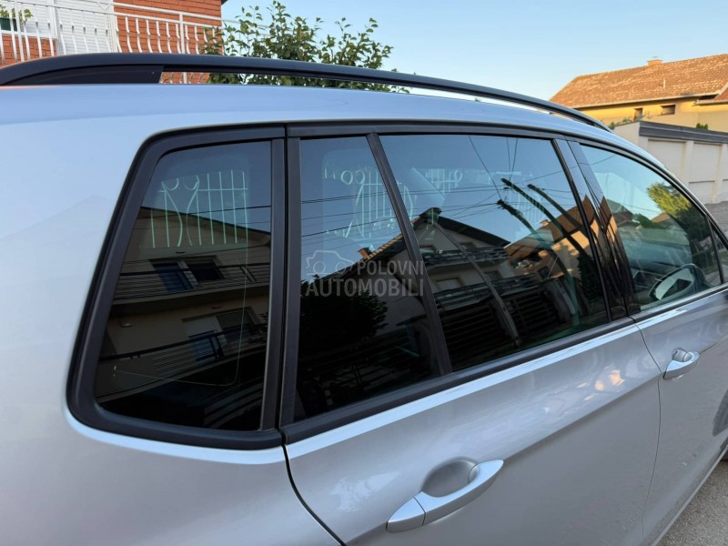 Volkswagen Golf Sportsvan 1,6tdi/6.6.k.w/alu17