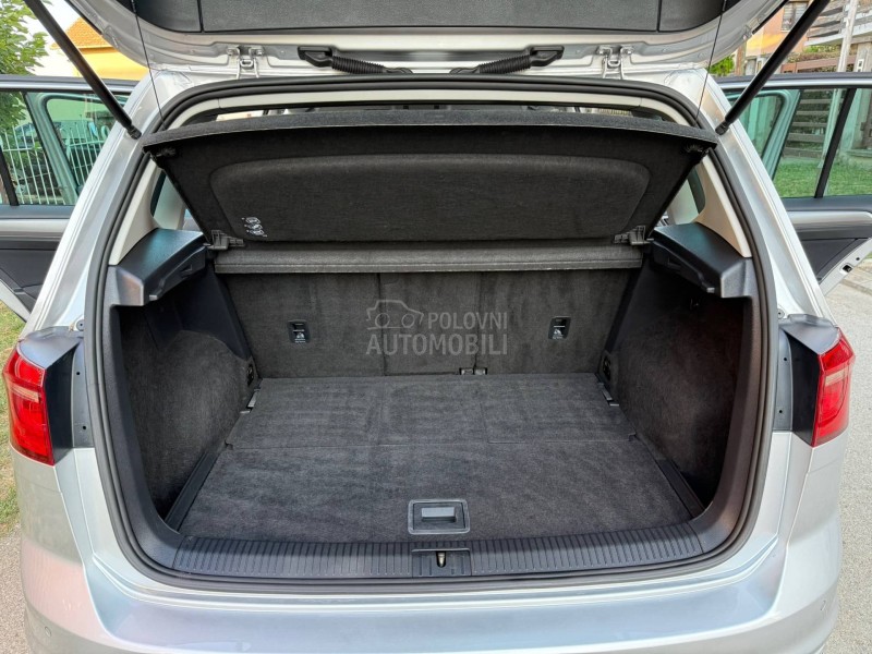 Volkswagen Golf Sportsvan 1,6tdi/6.6.k.w/alu17