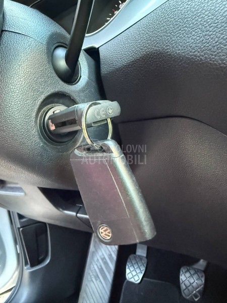 Volkswagen Golf Sportsvan 1,6tdi/6.6.k.w/alu17