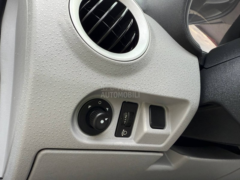 Citroen C3 1,1b/4.4k.w/z-g.ume